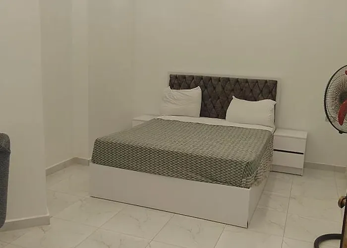 Juliana D402